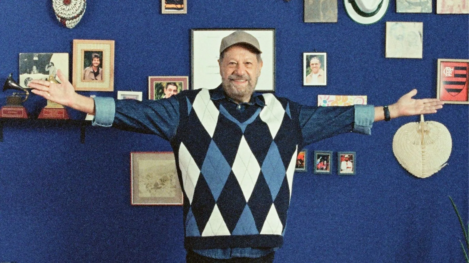 João Bosco celebra 80 anos com álbum de encontros e 18 faixas