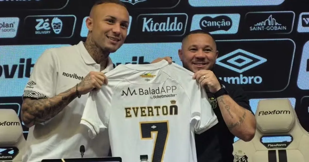 Guerreiro reaparece no radar do Santos, que mantém Rubens como prioridade