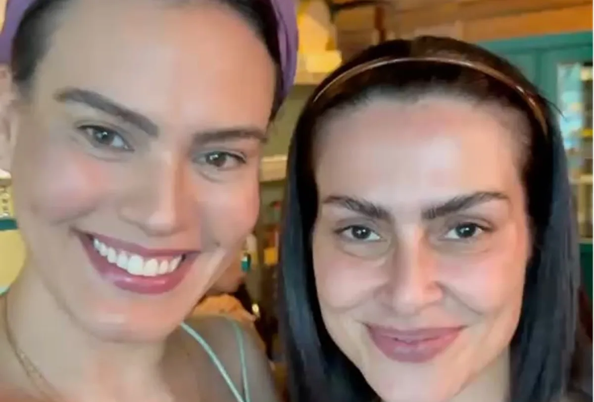 Cleo Pires e Letícia Lima registram encontro e fazem piada com Gloria em Miami