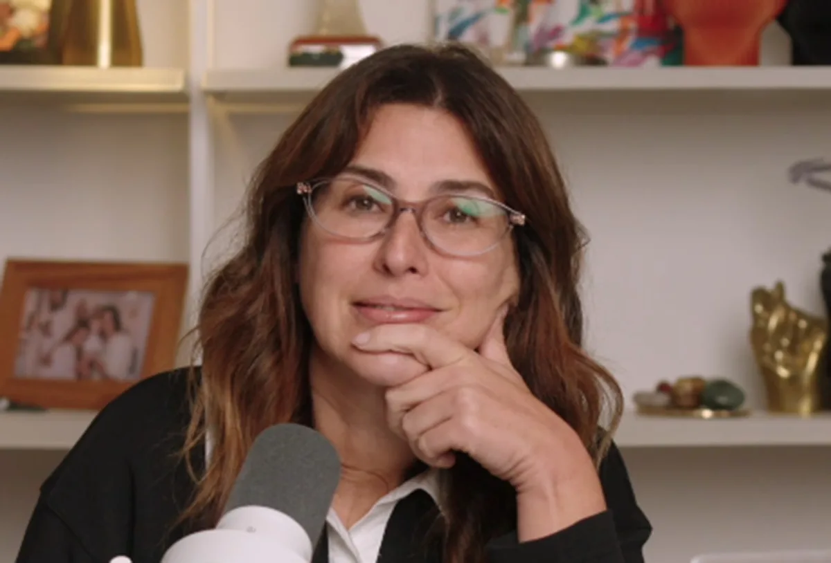 Fernanda Paes Leme diz querer namorar, mas sem disposição para conhecer alguém