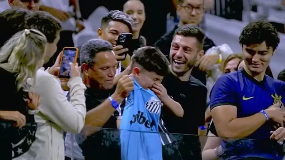 Polícia formaliza identificação de torcedores após caso no estádio