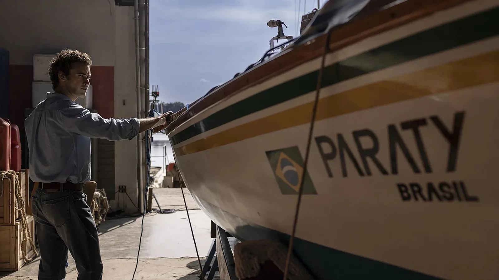 Longa acompanha Amyr Klink em travessia histórica pelo Atlântico