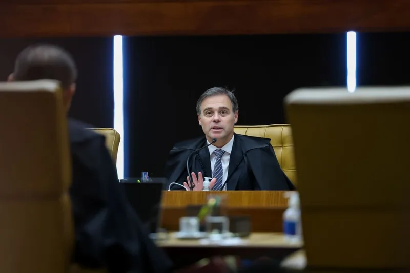 Segunda Turma deve avaliar afastamento de diretores da Polícia Federal, diz Mendonça