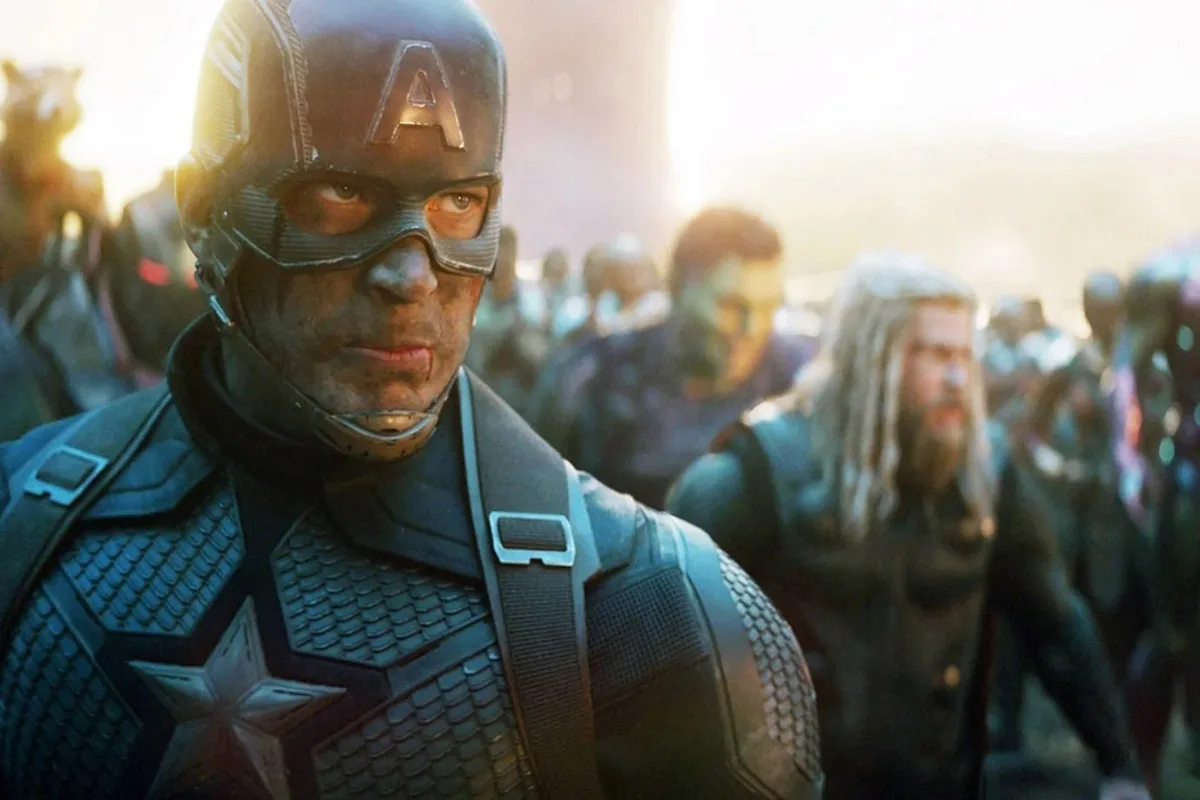 Relançamento leva Vingadores: Ultimato de volta ao topo do cinema
