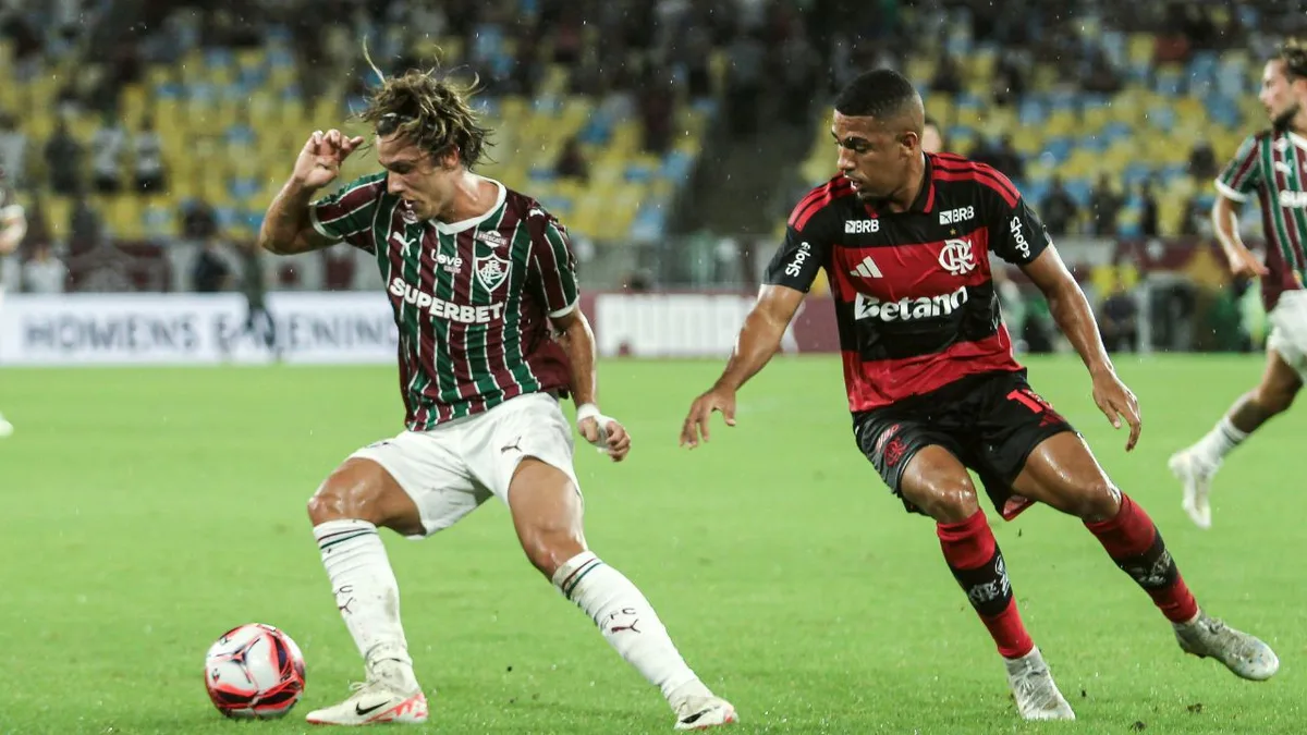 Clássico no Maracanã coloca líder Flamengo diante do Fluminense neste domingo