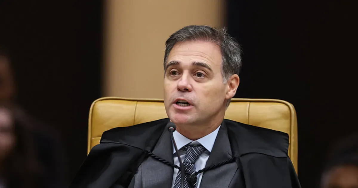 André Mendonça rebate Gilmar Mendes sobre divulgação do caso Master
