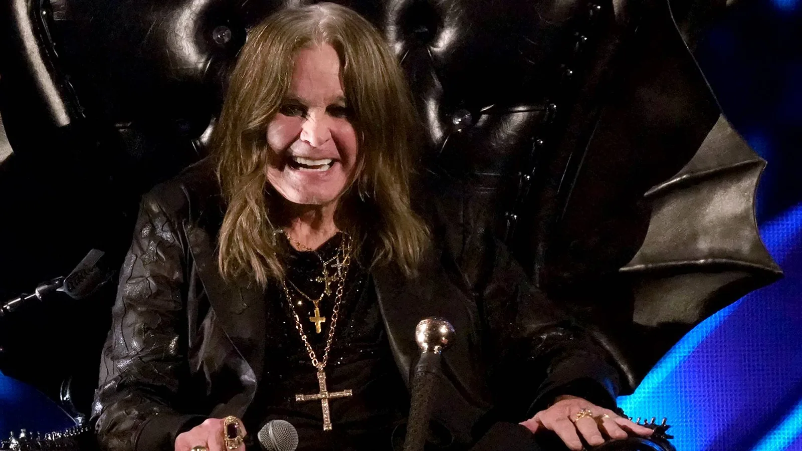 Filme de despedida de Ozzy Osbourne ganha trailer antes da estreia nos cinemas